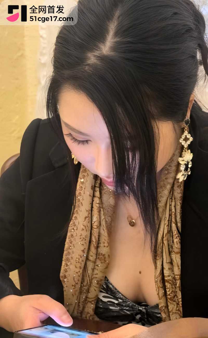 云启科技 赵齐洲 办公室偷情员工韦晓晚5