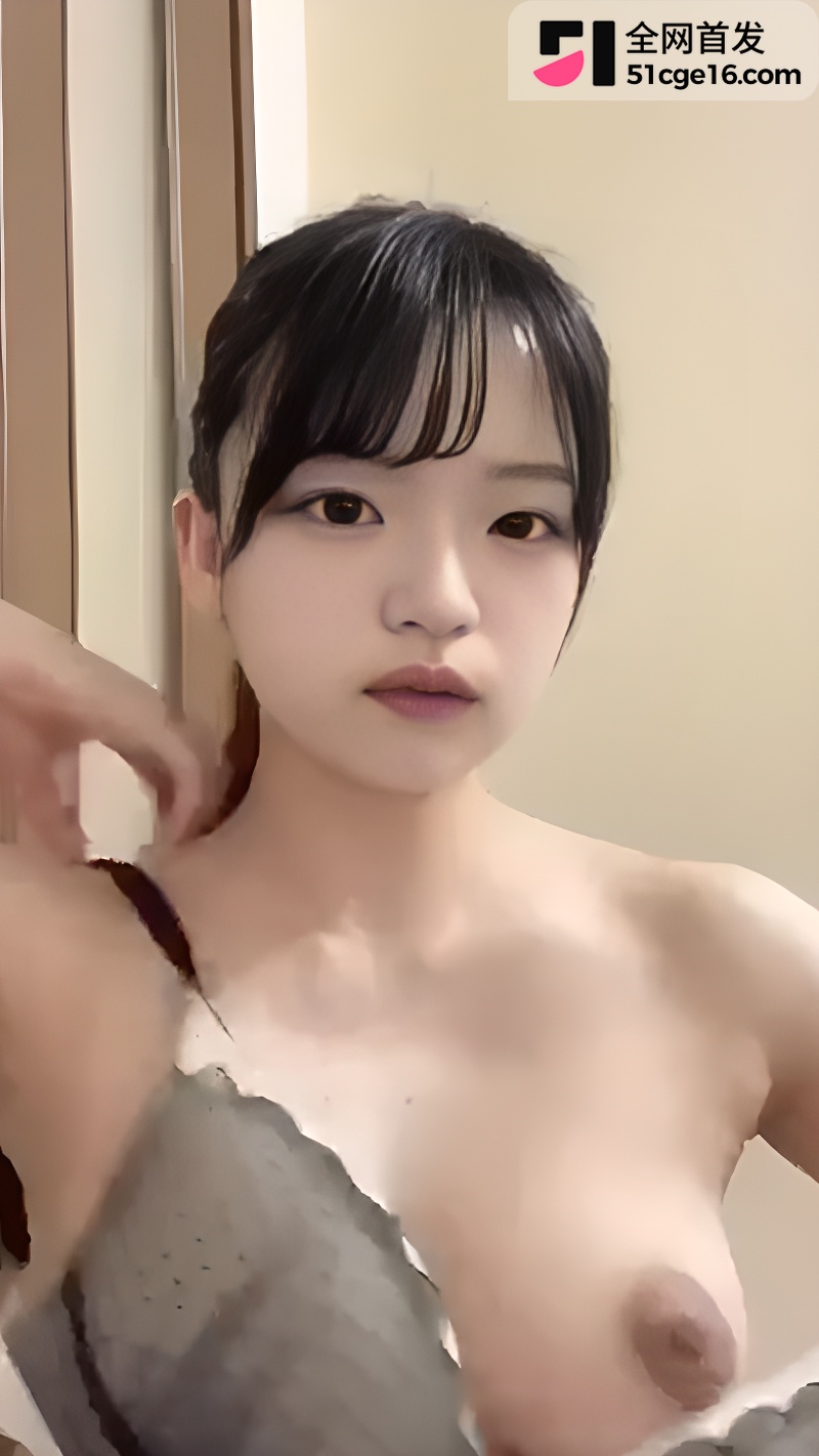 日本学生妹 裸贷无力偿还 4