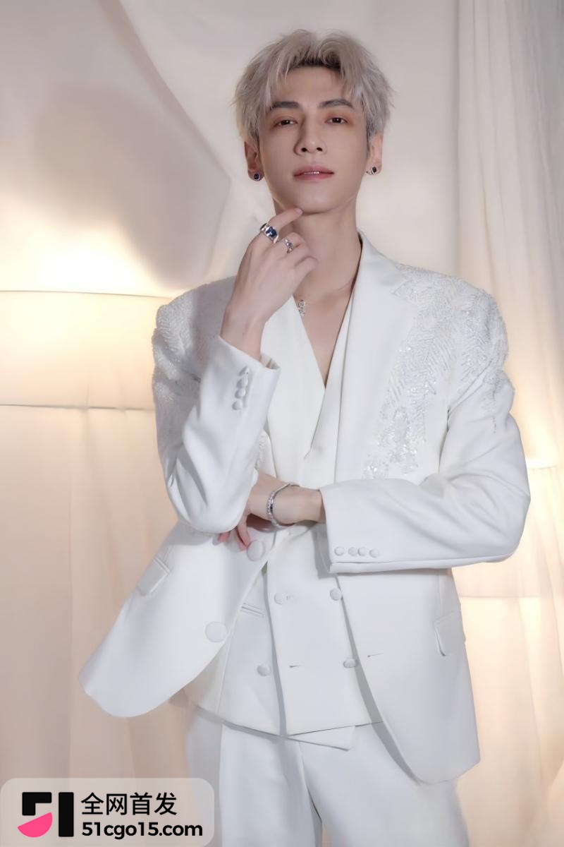 内娱明星 张婧仪 新恋情曝光 6