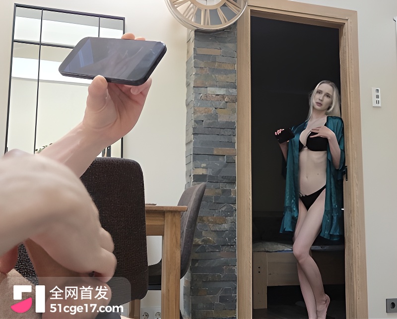北欧精灵 希纳里恩 Shinaryen 演绎人妻出轨1